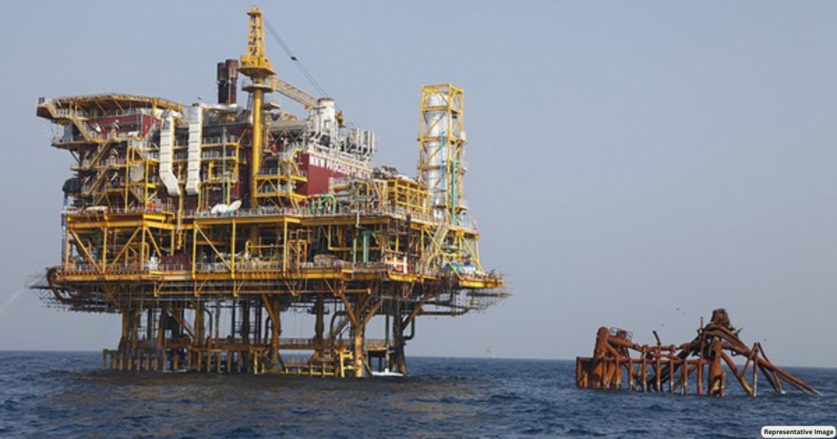 Iranian govt increases oil sales to China despite economic sanctions